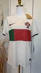 Koszula sportwa Nike Portugal Rozmiar S
Szerokość pod pachami 46 cm
Dł