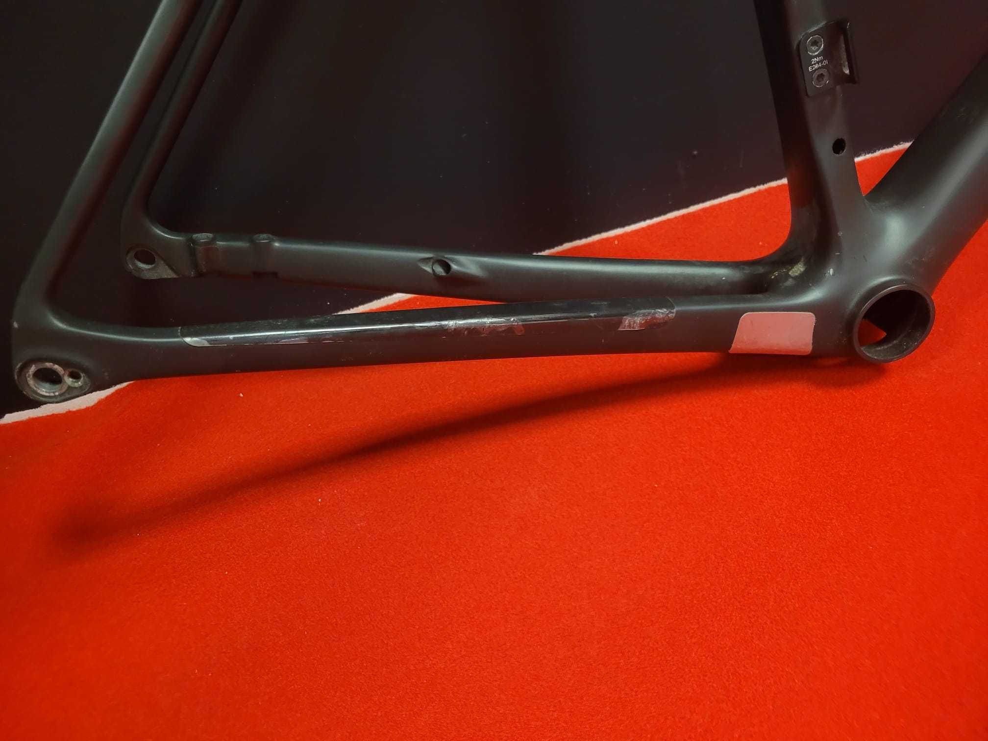 Rama szosowa Canyon Ultimate CF SLX