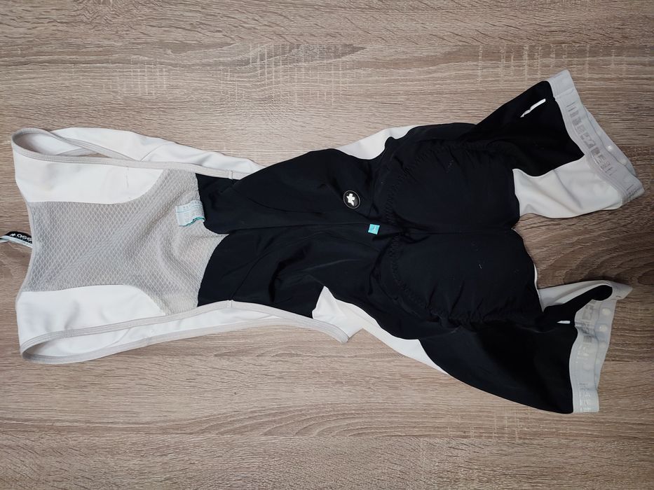 Велотріко Assos fi.uno gp size m