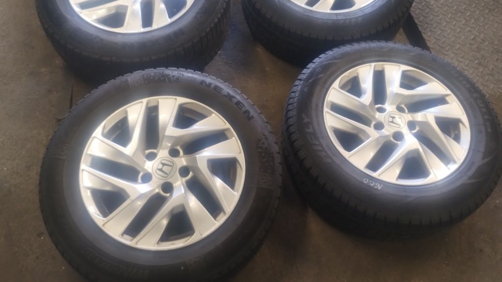 5x114,3  17 cali  oryginał honda felgi opony 225.65.17