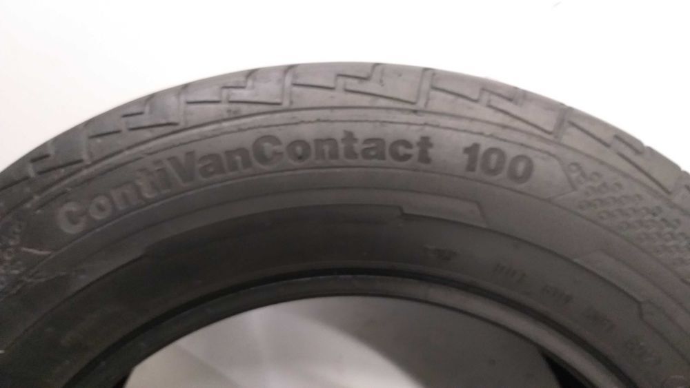 P522333 para 215/65R16C Continental CWC100. 2017rok
