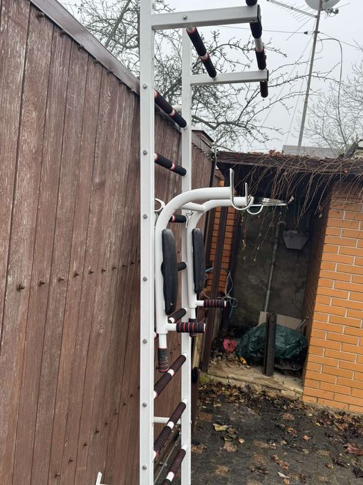 Продам шведскую стенку