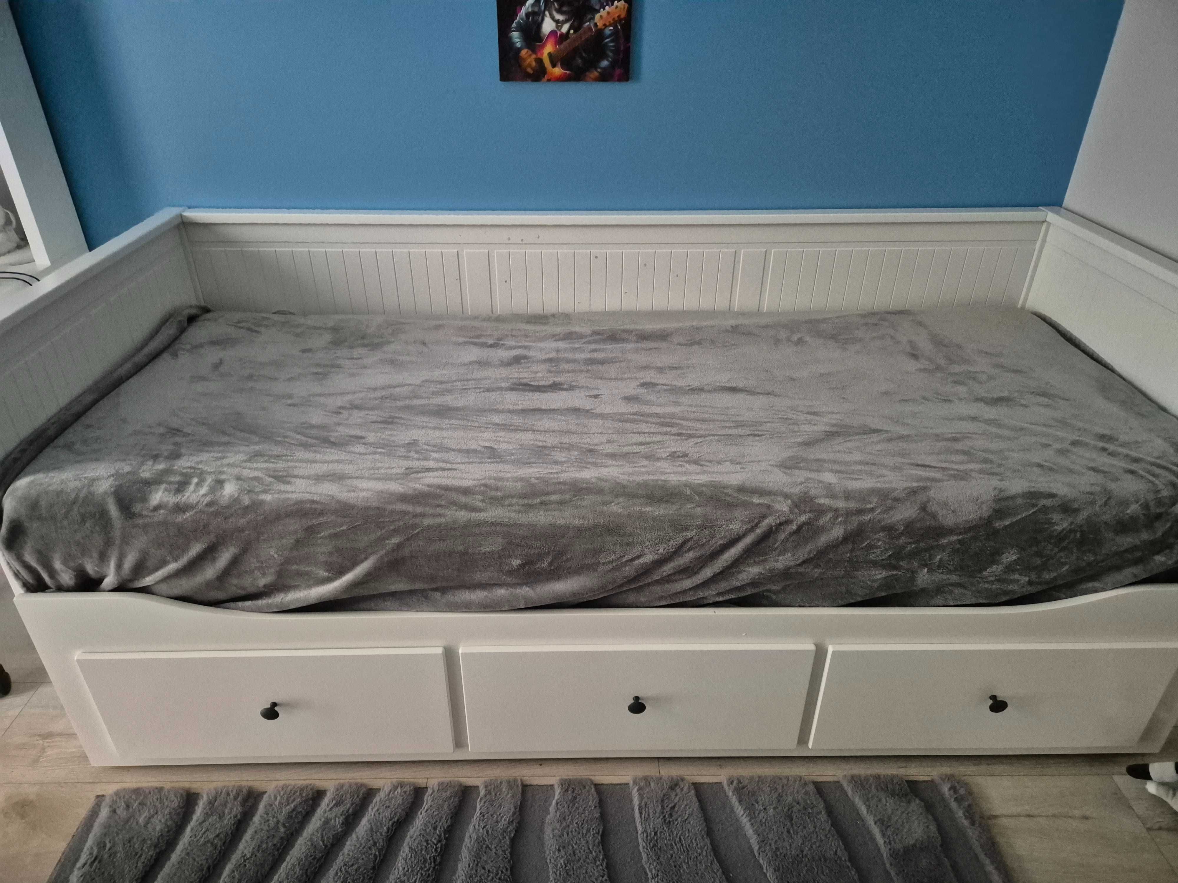 Sprzedam łożko hemnes