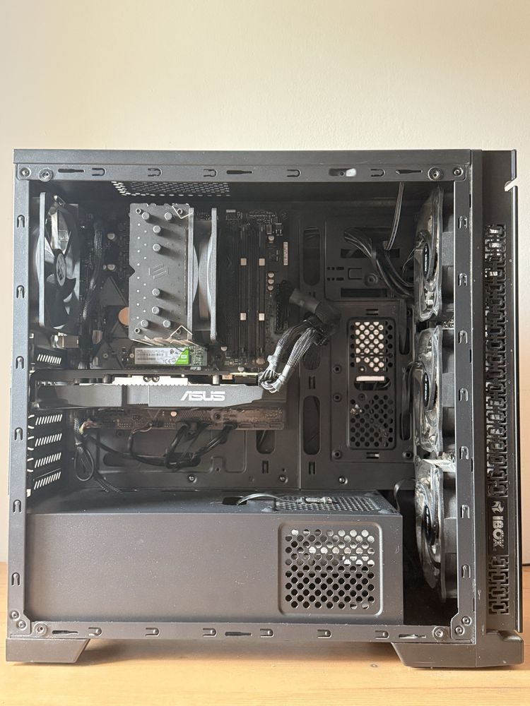 KOMPUTER GAMINGOWY – Ryzen 5 3600 | RX 580 | 16GB RAM | SSD + HDD
