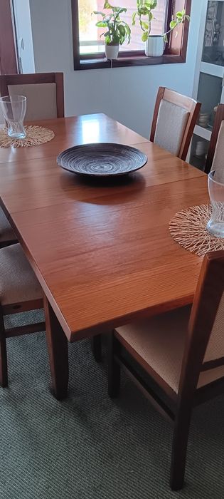 Mesa (extensível até 2,5 mt) jantar e 6 cadeiras