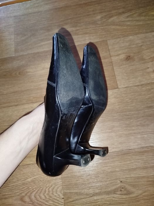 Чорні шкіряні туфлі з квадратним носком, розмір 38