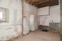 Apartamento T3 | Obras | Prédio Reabilitado | Lisboa | São Vicente | C