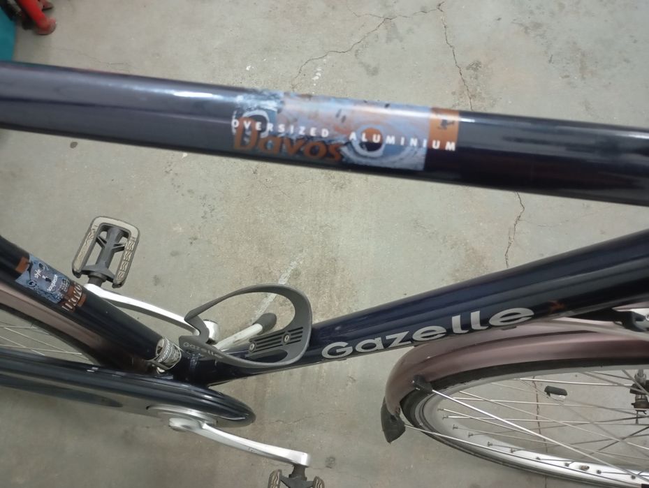 Dwa rowery miejskie Gazelle Aluminium