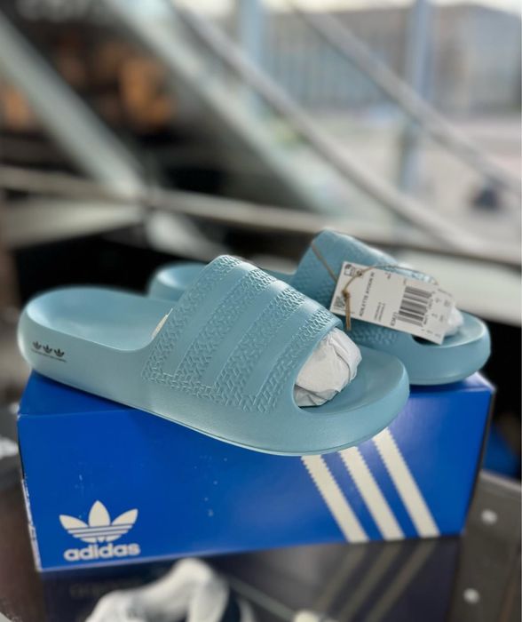 Розпродаж до Чорної Пʼятниці ! Шльопки  adidas adilette ayoon жіночі