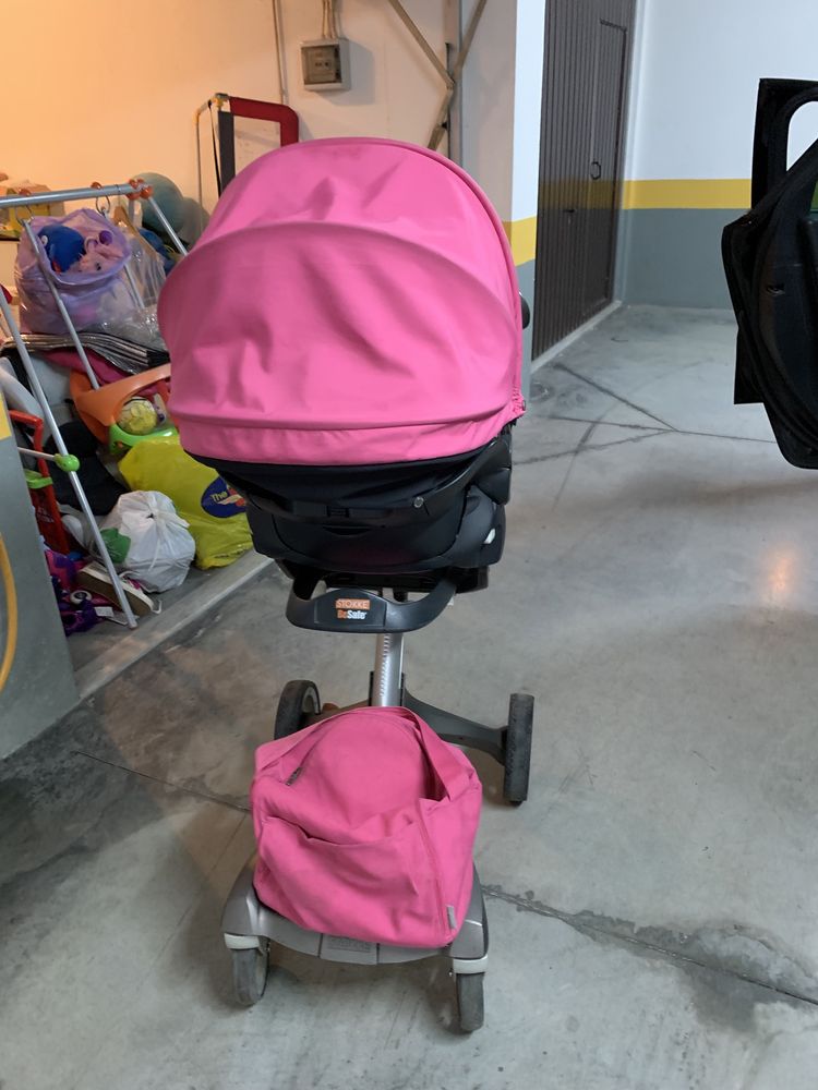 Vendo carrinho stokke rosa