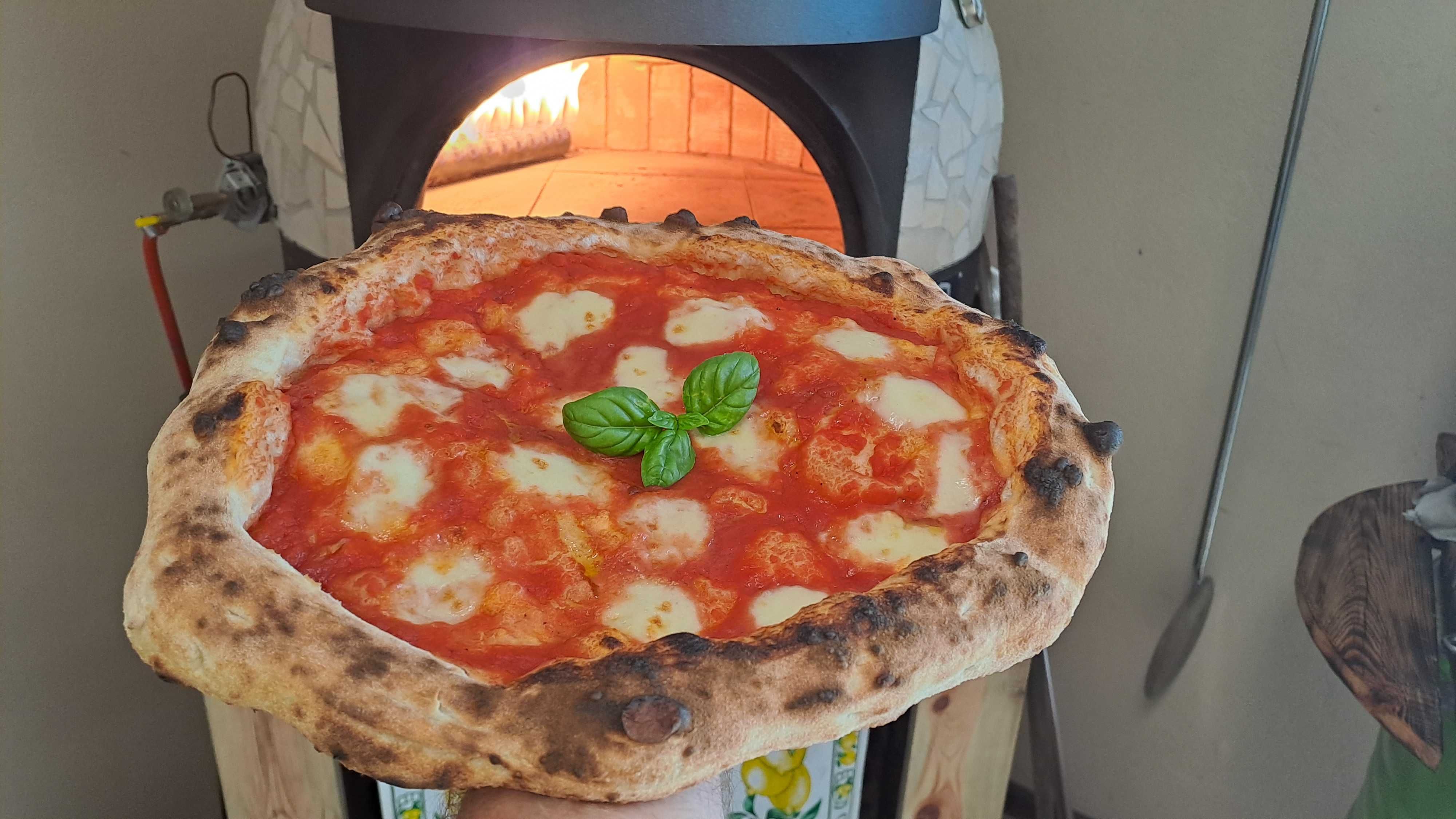 Piec do pizzy , made in italy gaz/drewno