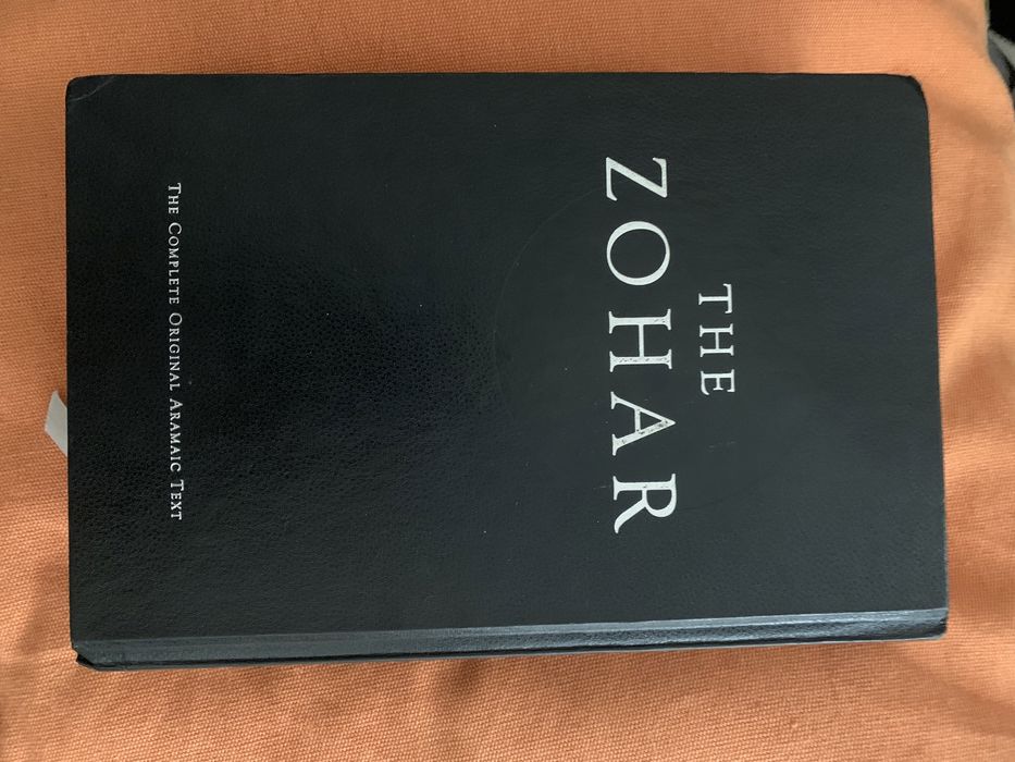 Zhoar, Nora Robert , São Cipriano , Dicionários