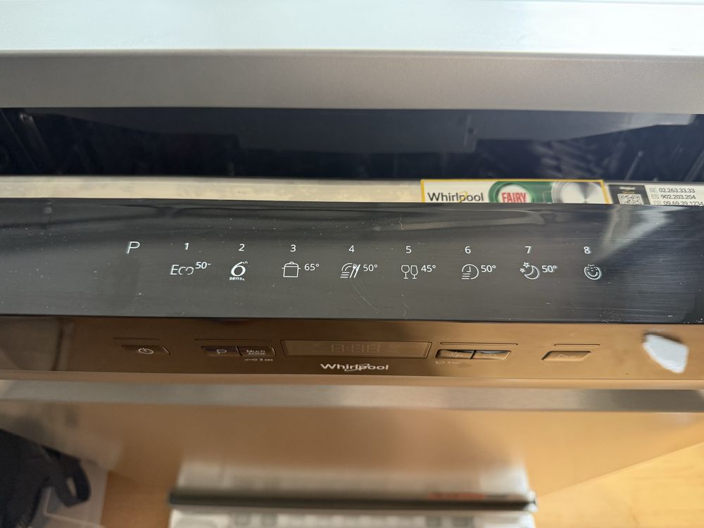 Zmywarka Whirpool WFC 3C26 PF 60 Cm automatycznie otwierane drzwi.