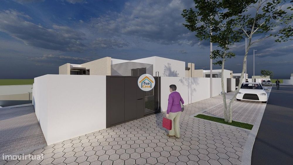 Moradia T3 com Piscina na Granja – Três Suítes, Eficiência e Confor