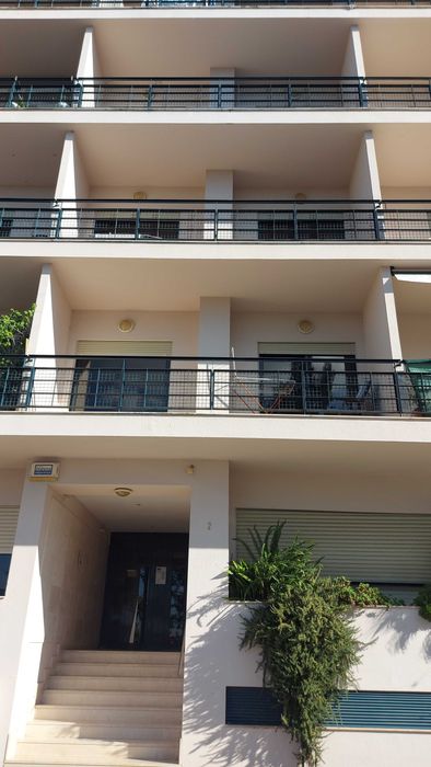 Apartamento T1, sito na Quinta da Romeira