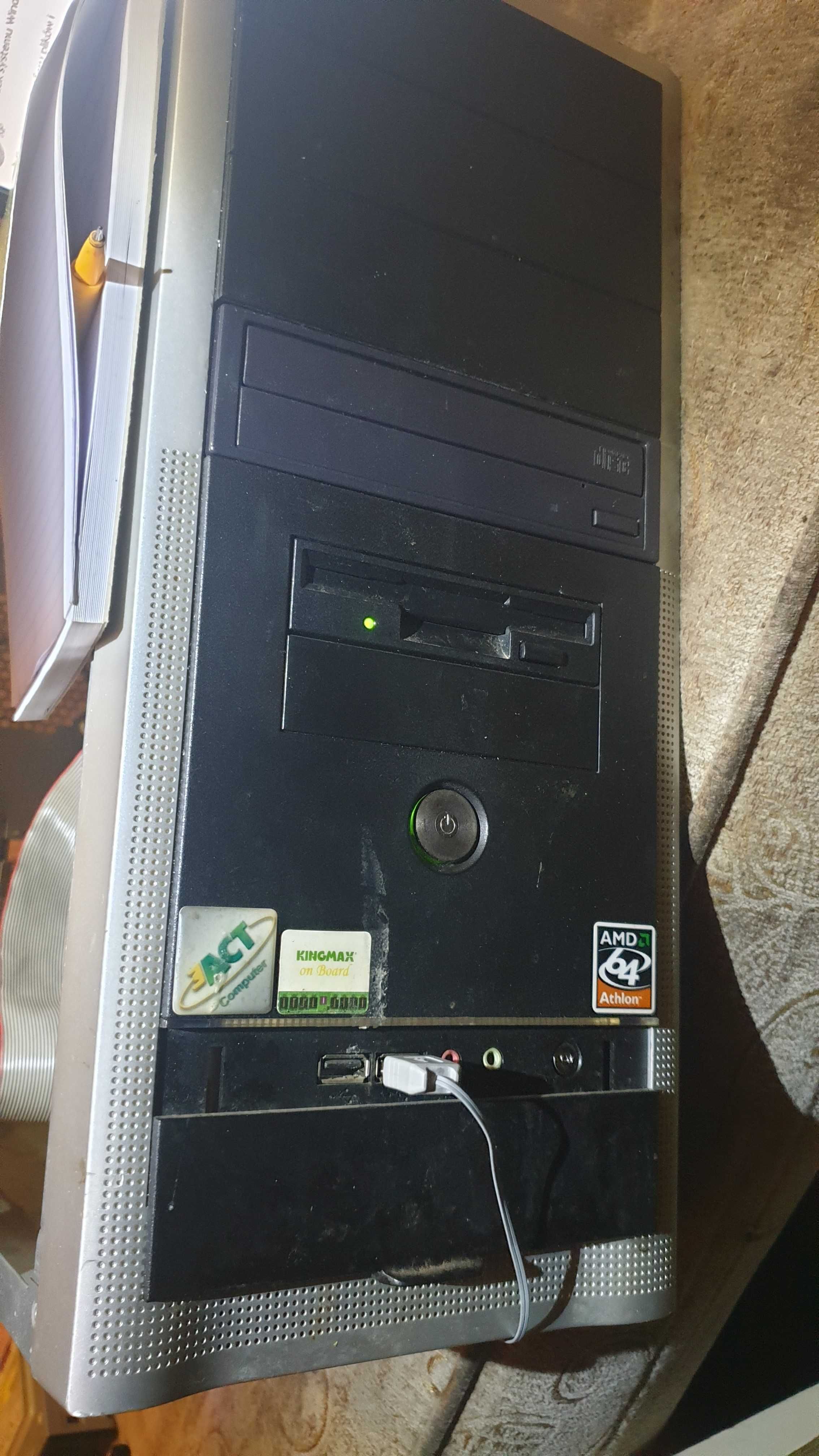 Zestaw PC AMD 1,8GHz 1Gb 2X80Gb NVIDIA GEFORCE - z monitorem lub bez