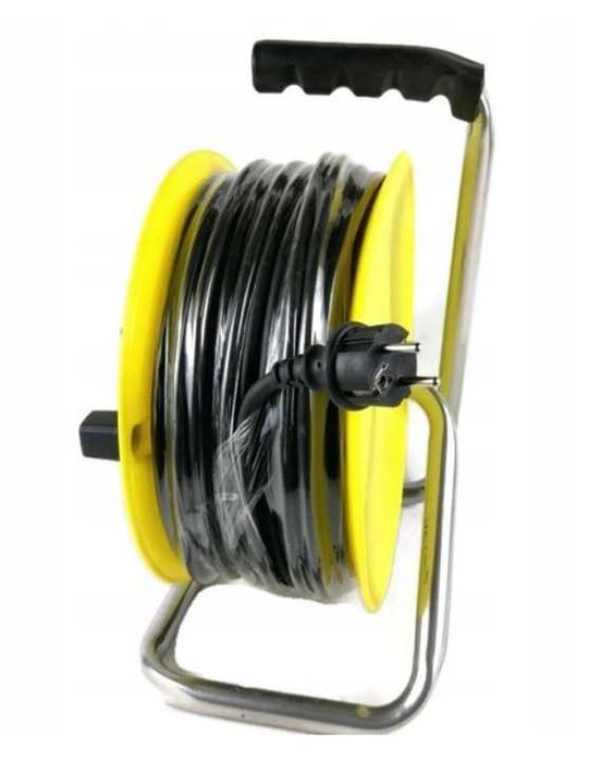 Przedłużacz  bębnowy nowy zapakowany 3x2,5 jakość 50 metrów polecam