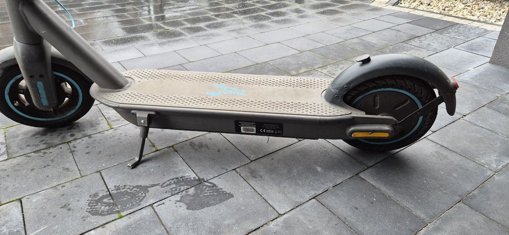 Sprzedam hulajnogę Motus scooty 10