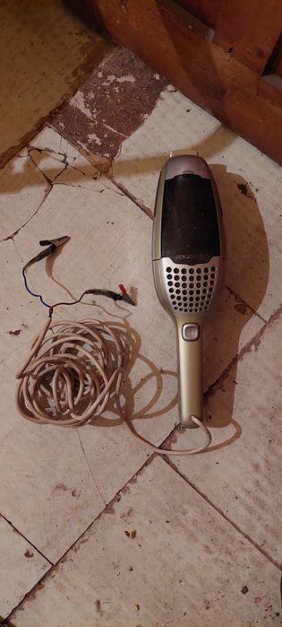 Пылесос на 12 вольт в машине можно включать