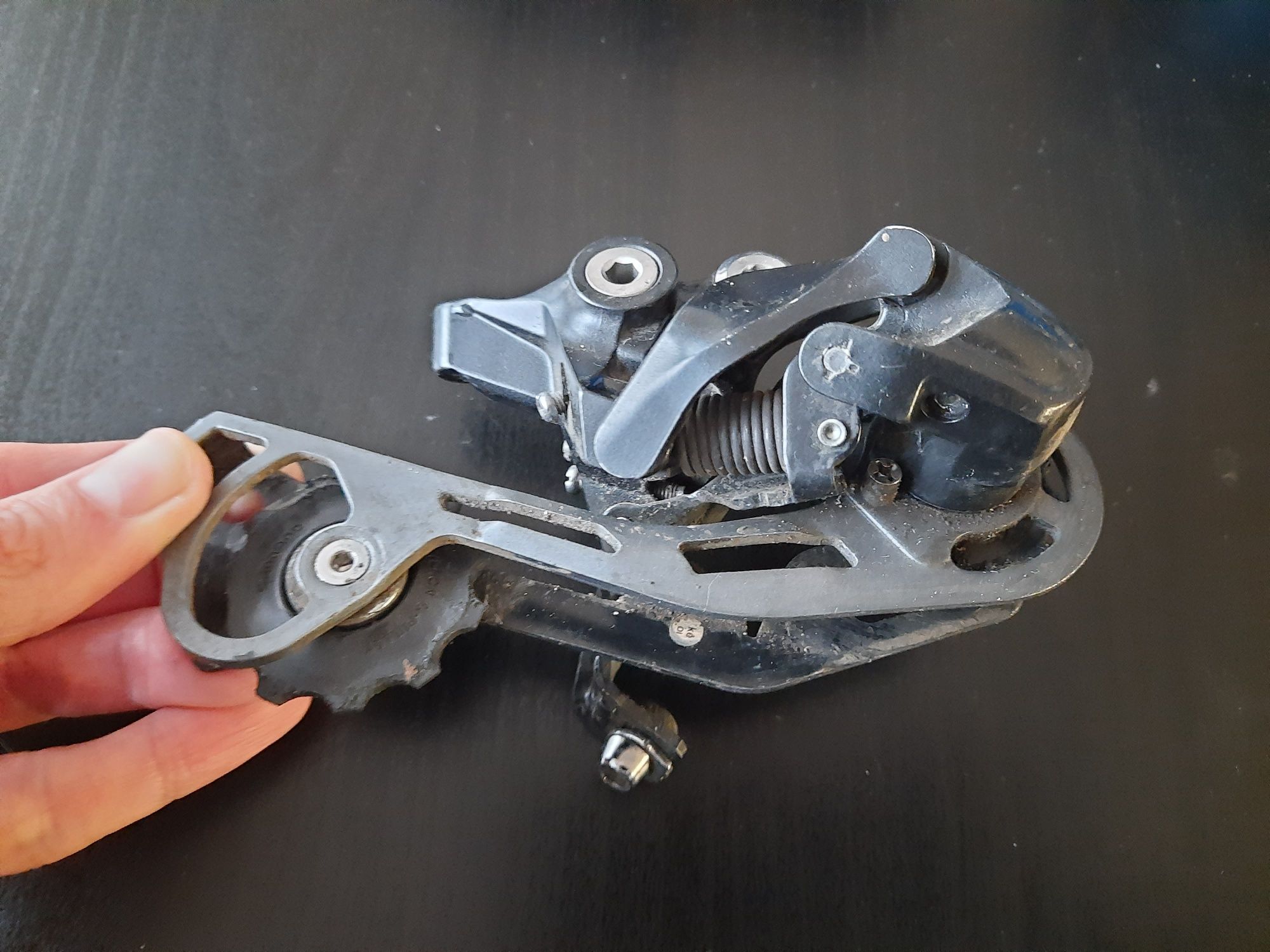 SHIMANO Deore T610 Shadow