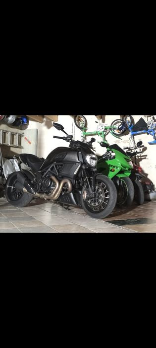 Ducati Diavel Carbon