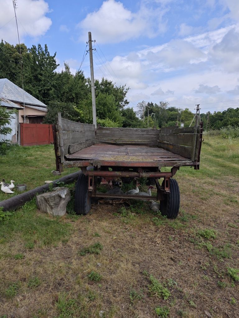 Продам прицеп 2ПТС-4