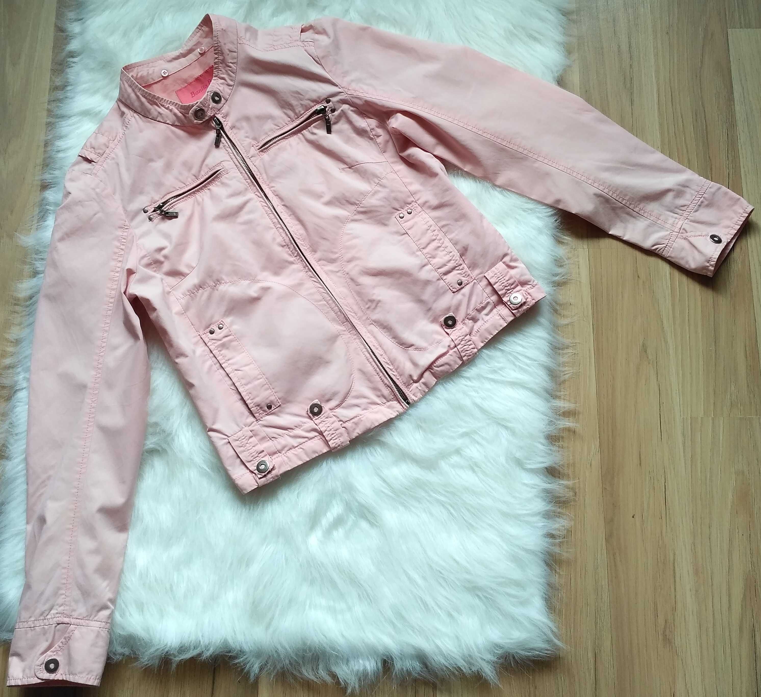 Размер S. Светло-розовая легкая курточка на весну-лето Banita B