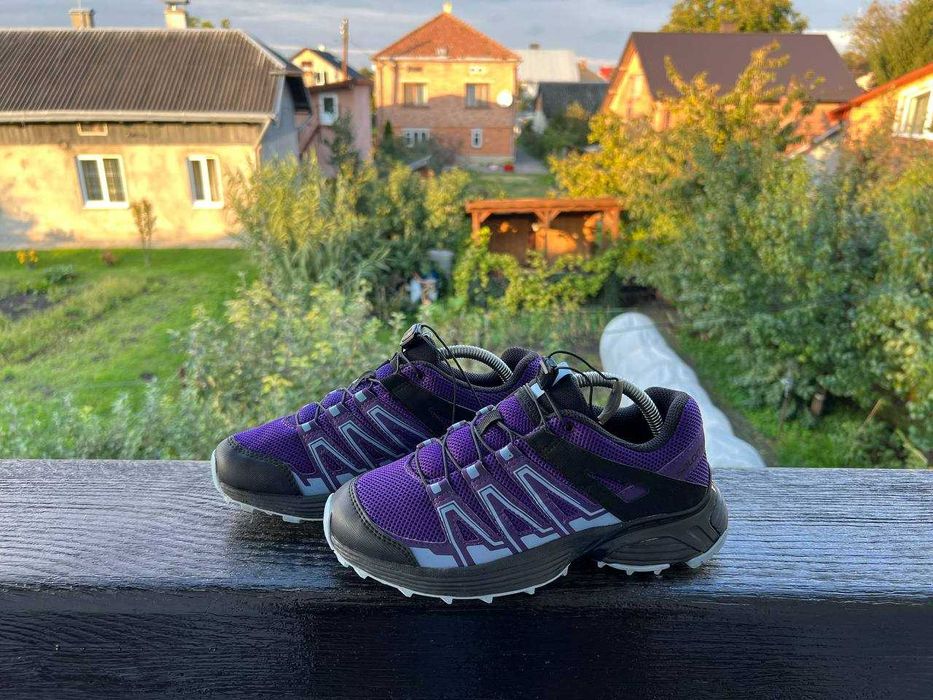 Трекінгові кросівки Salomon