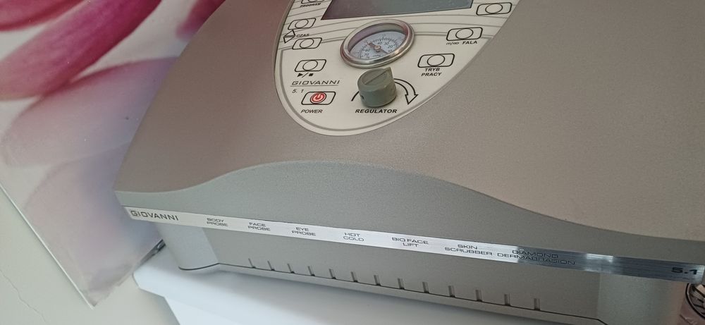 Kombajn kosmetyczny, Mikrodermabrazja diamentowa