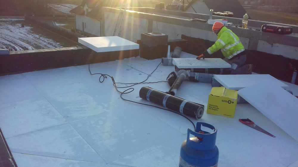 dachy płaskie,tarasy,balkony,płaski dach,hydroizolacja,izolacja dachu