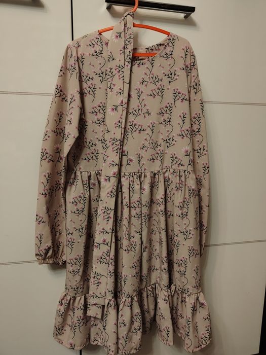 Плаття на дівчинку