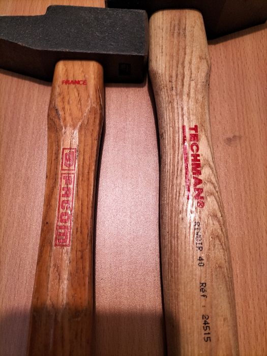 Martelos Facom e Techman .