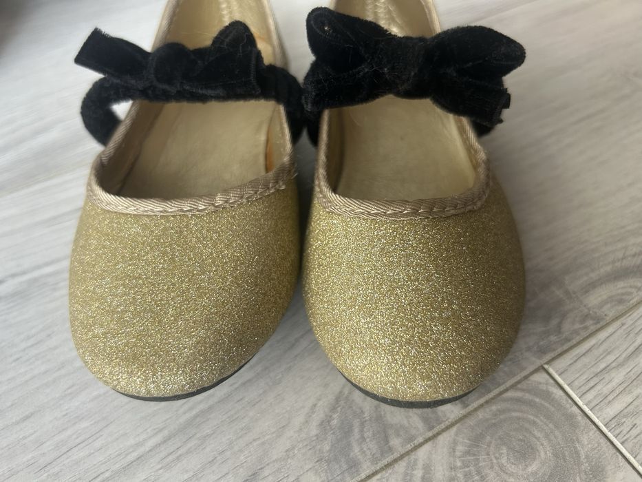 Złote balerinki rozm 27