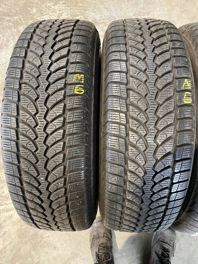 215/70/16 Bridgestone Blizzak LM-80