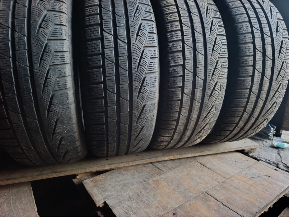 235/55 18 Pirelli SottoZeroWinter210 комплект зима