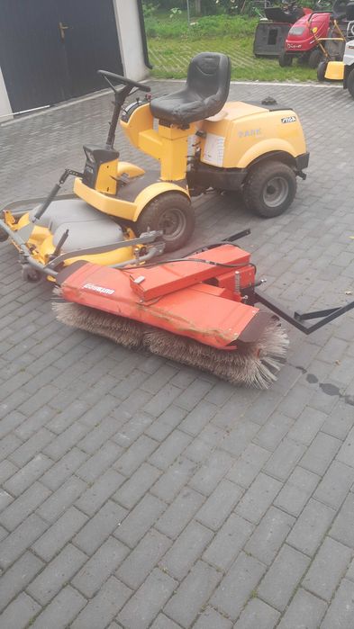 Traktorek kosiarka STIGA PARK zamiatarka V-twin 20HP