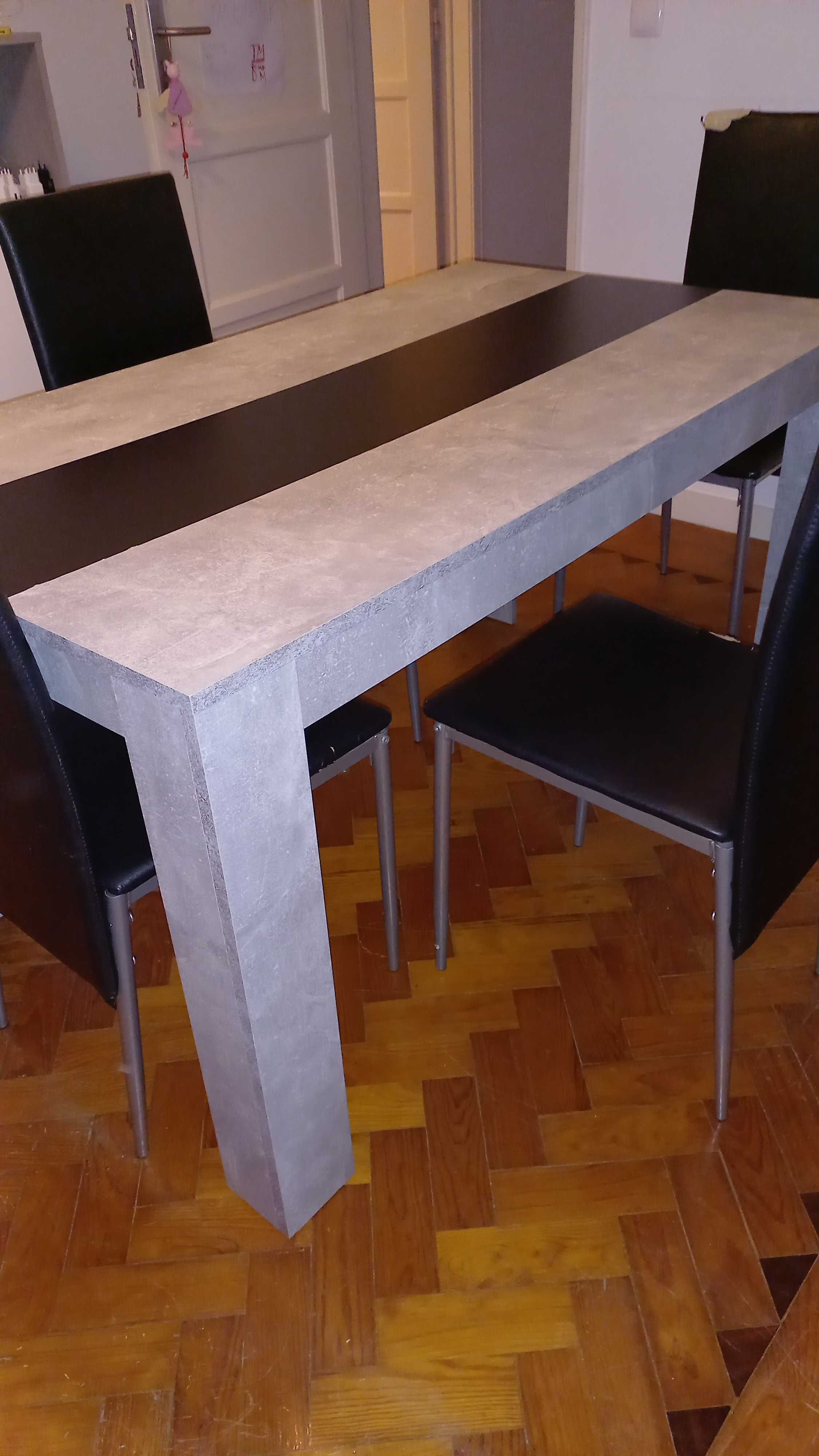 Mesa de jantar conforama
