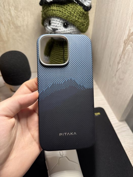 Pitaka на iPhone 16 Pro Max
