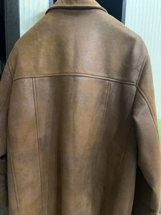 Куртка коричнева