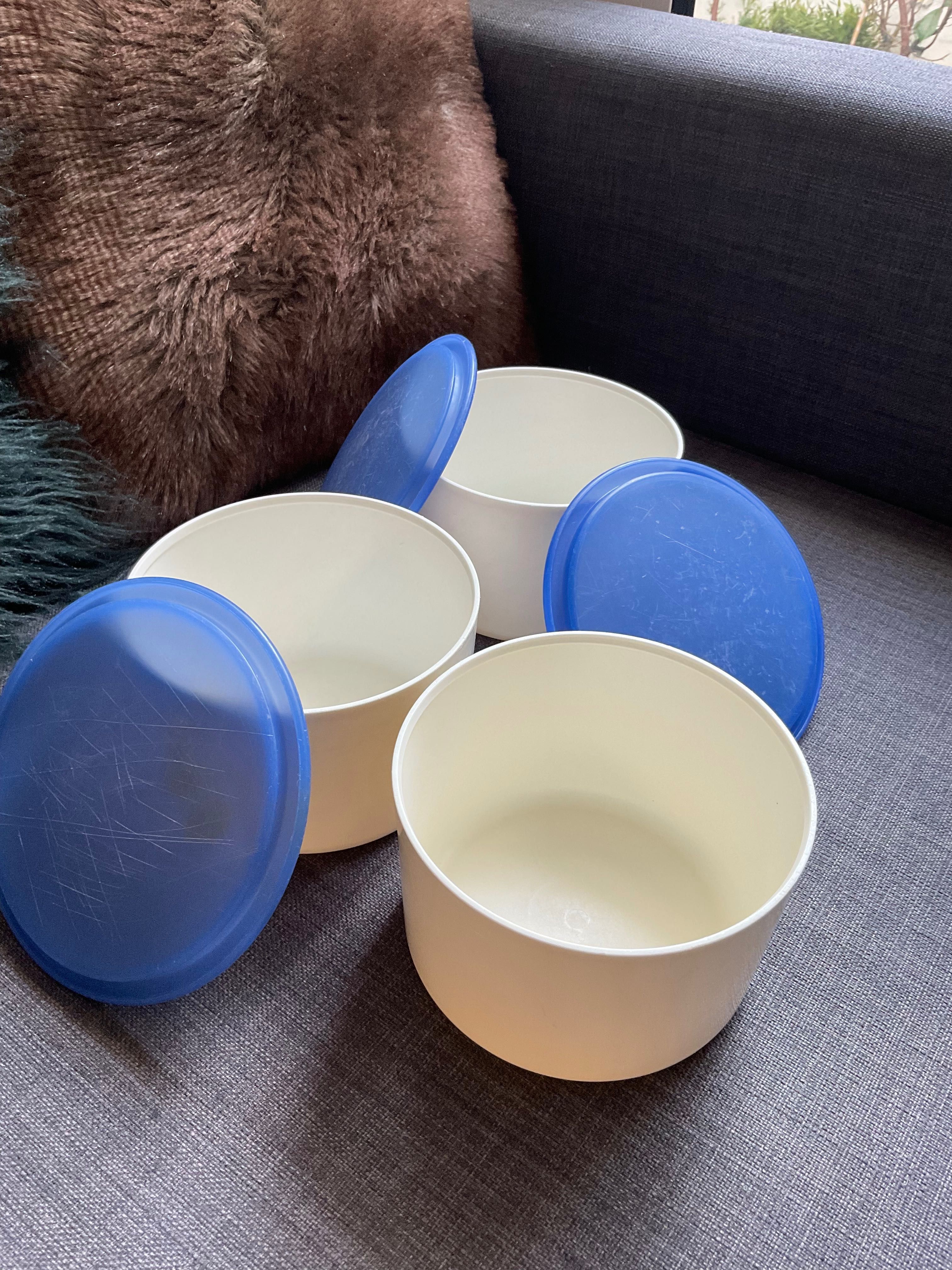 Conjunto de três Tupperware