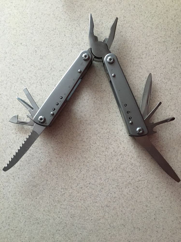 Leatherman tool Gerber Recoil +tool Germany.