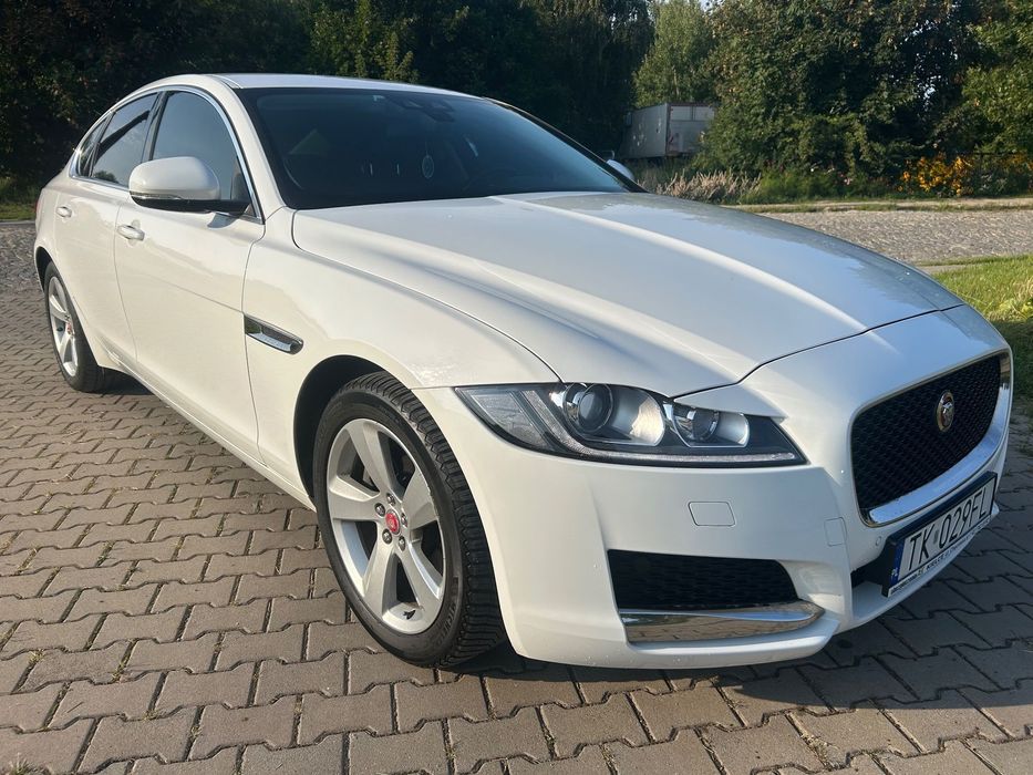 Jaguar XF Bezwypadkowy/Bezkolizyjny/Orginal/Full/BDB stan