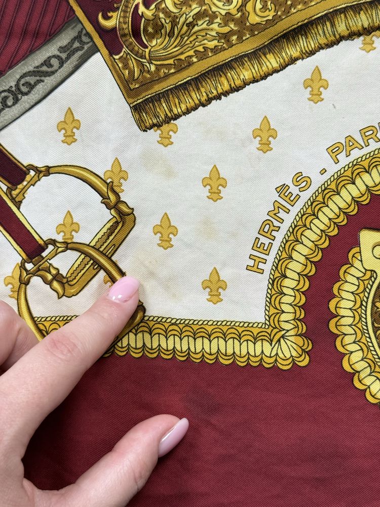 Hermès Carré 90 silk scarf