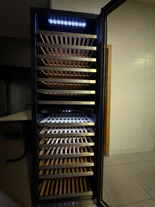 Vitrine frigorífica vinhos