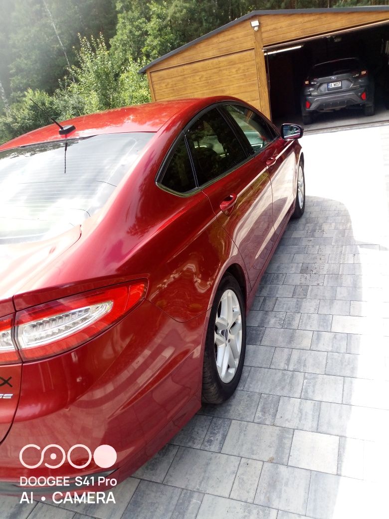 Ford Fusion 2015 r