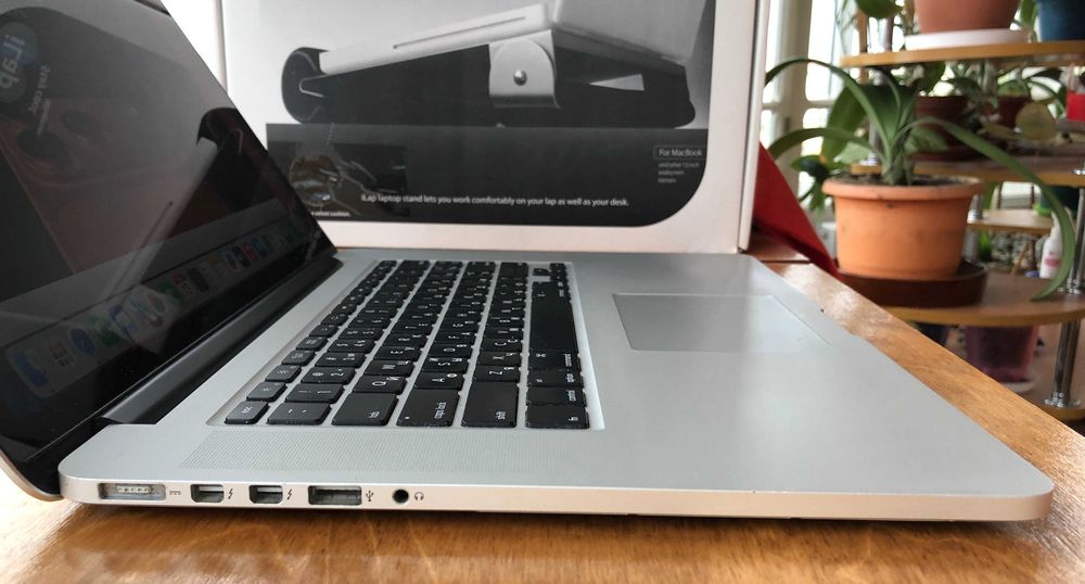 Apple Macbook Pro 15 Mid 2014 i7-4980 4q 16G 512GB A1398 MacOs Ventura