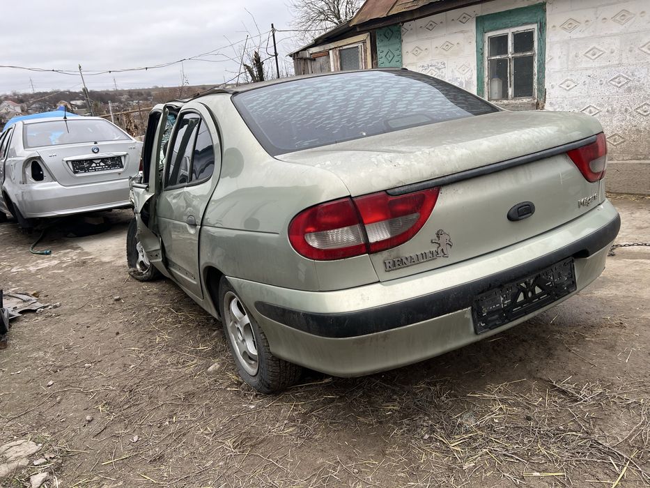 Разборка Рего Меган Renault Megane 2002 1.4 бензин