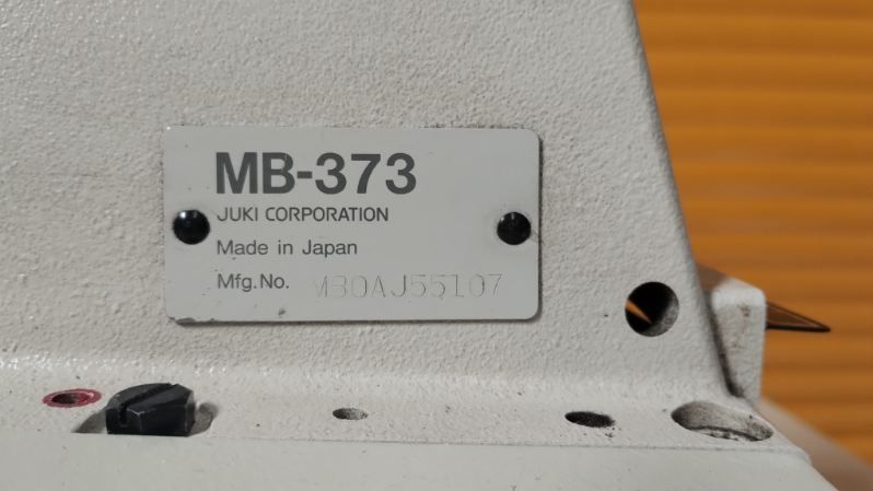 Guzikarka Juki MB-373
