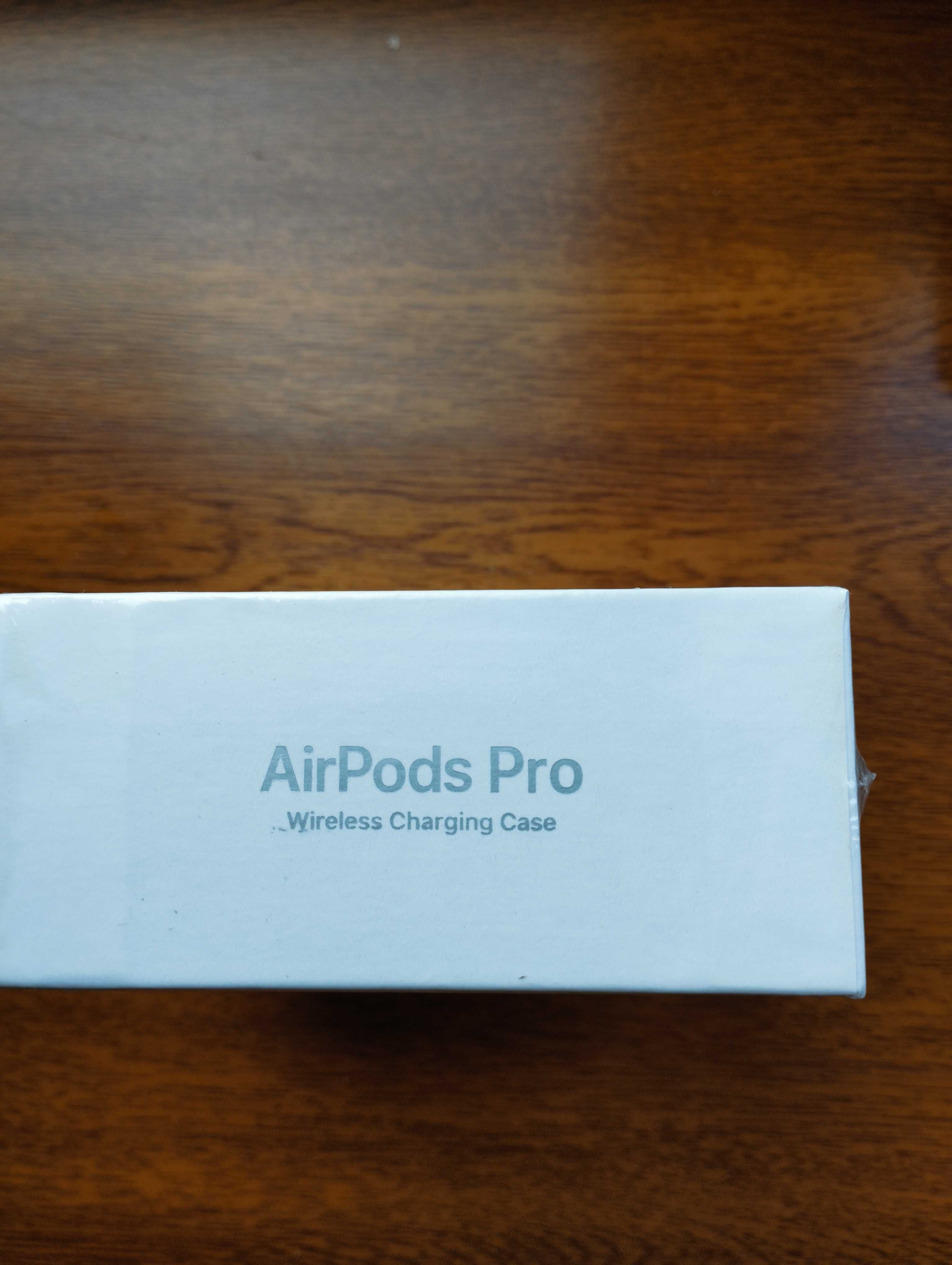 Airpods Pro lux можна навіть при зустрічі