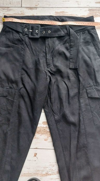 Eleganckie bojówki damskie Top Secret